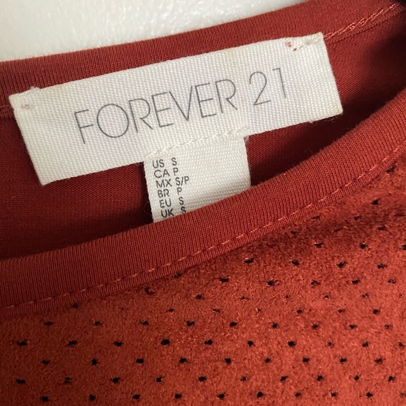 Burnt Orange Top - Picture 2 of 2